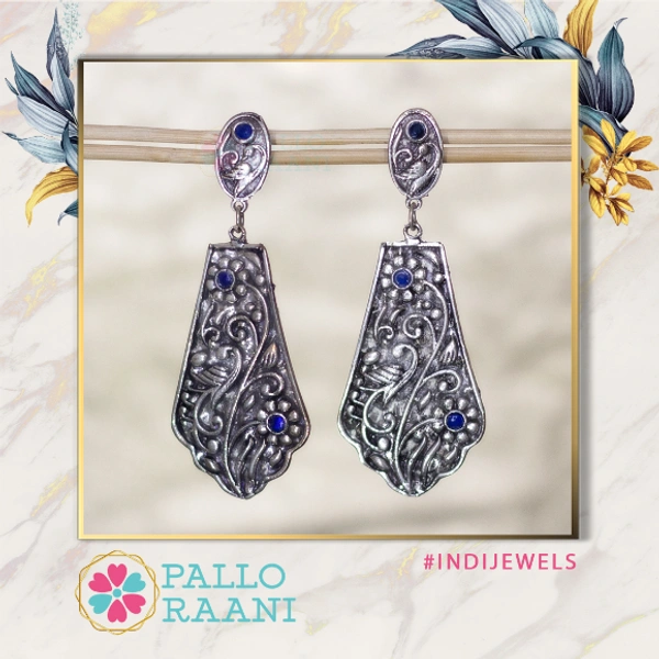 Persian dangler with darjeeling stone - silver